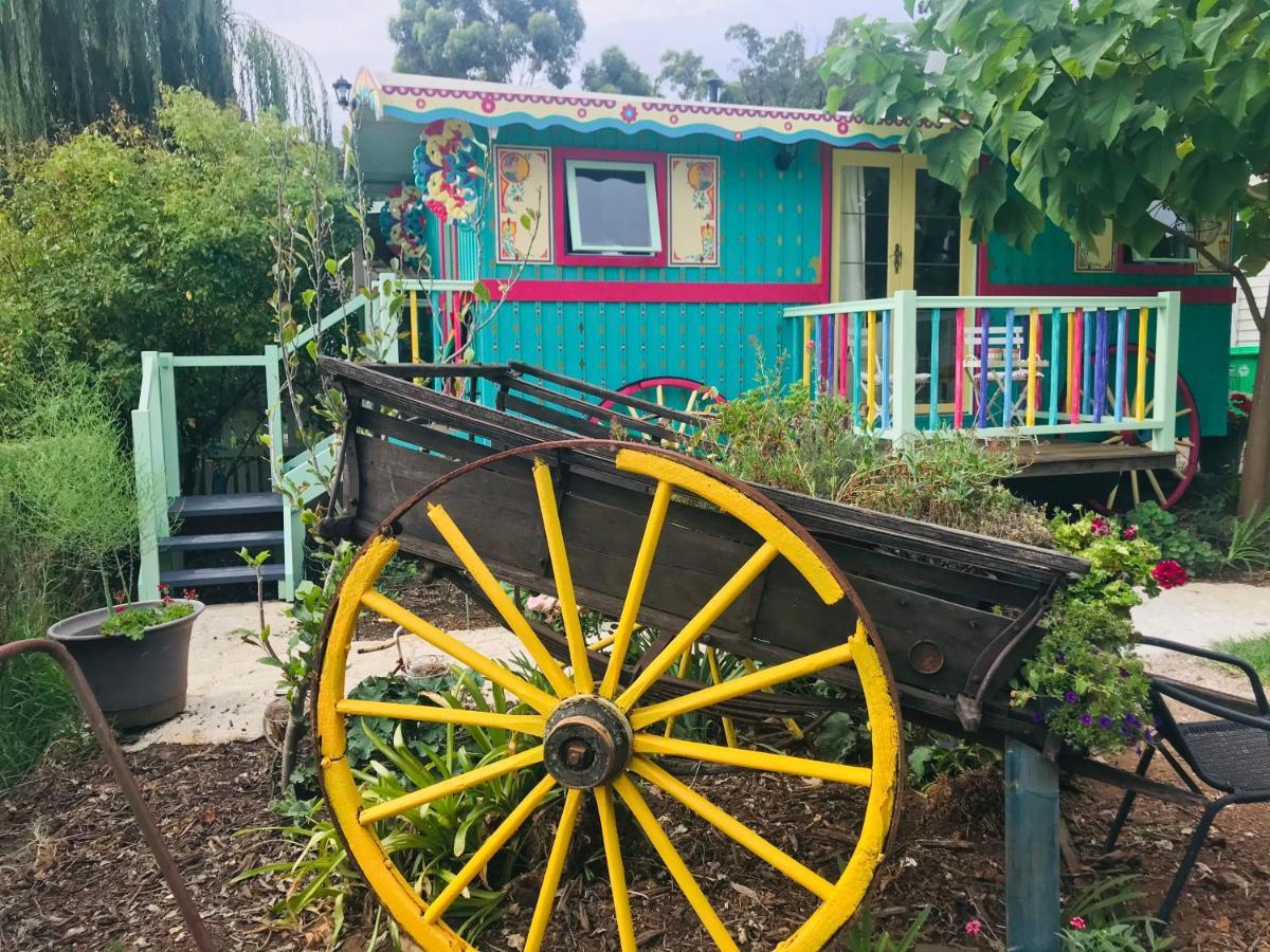バリンガップThe Gypsy Rose Wagonアパートメント エクステリア 写真